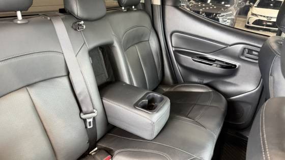 MITSUBISHI L200 TRITON 2.4 16V TURBO SPORT OUTDOOR GLS CD 4P 4X45