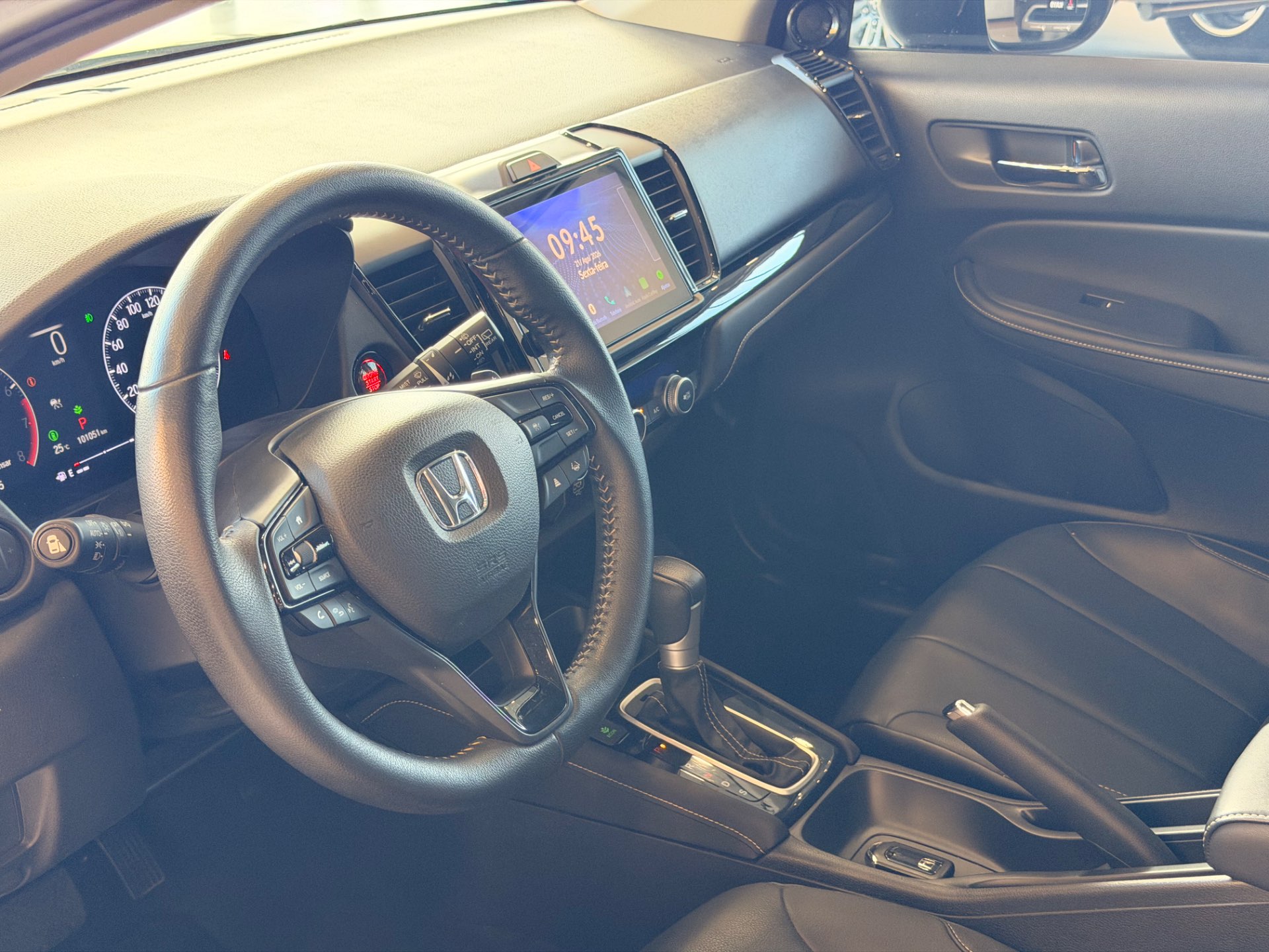 HONDA CITY 1.5 I-VTEC HATCH TOURING4
