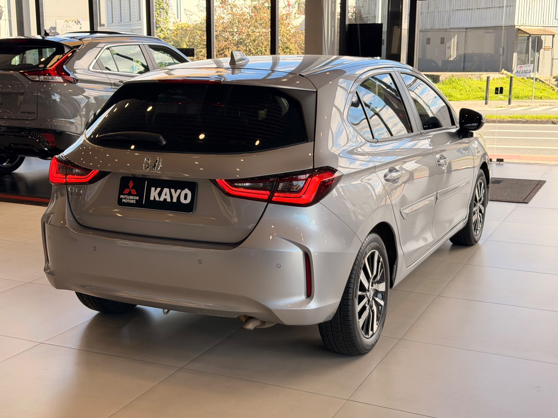 HONDA CITY 1.5 I-VTEC HATCH TOURING8