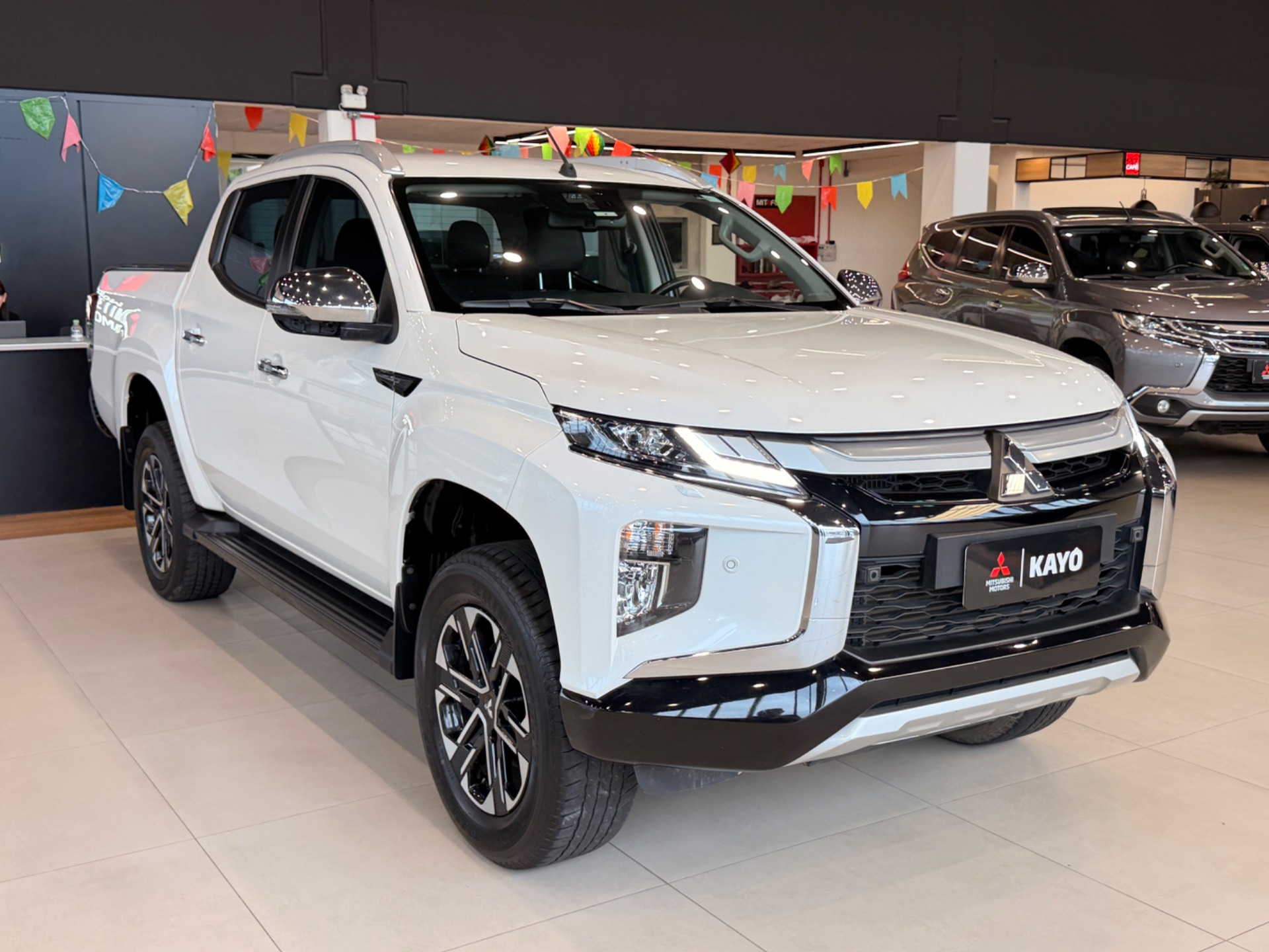 MITSUBISHI L200 TRITON 2.4 16V TURBO SPORT HPE-S CD 4X40