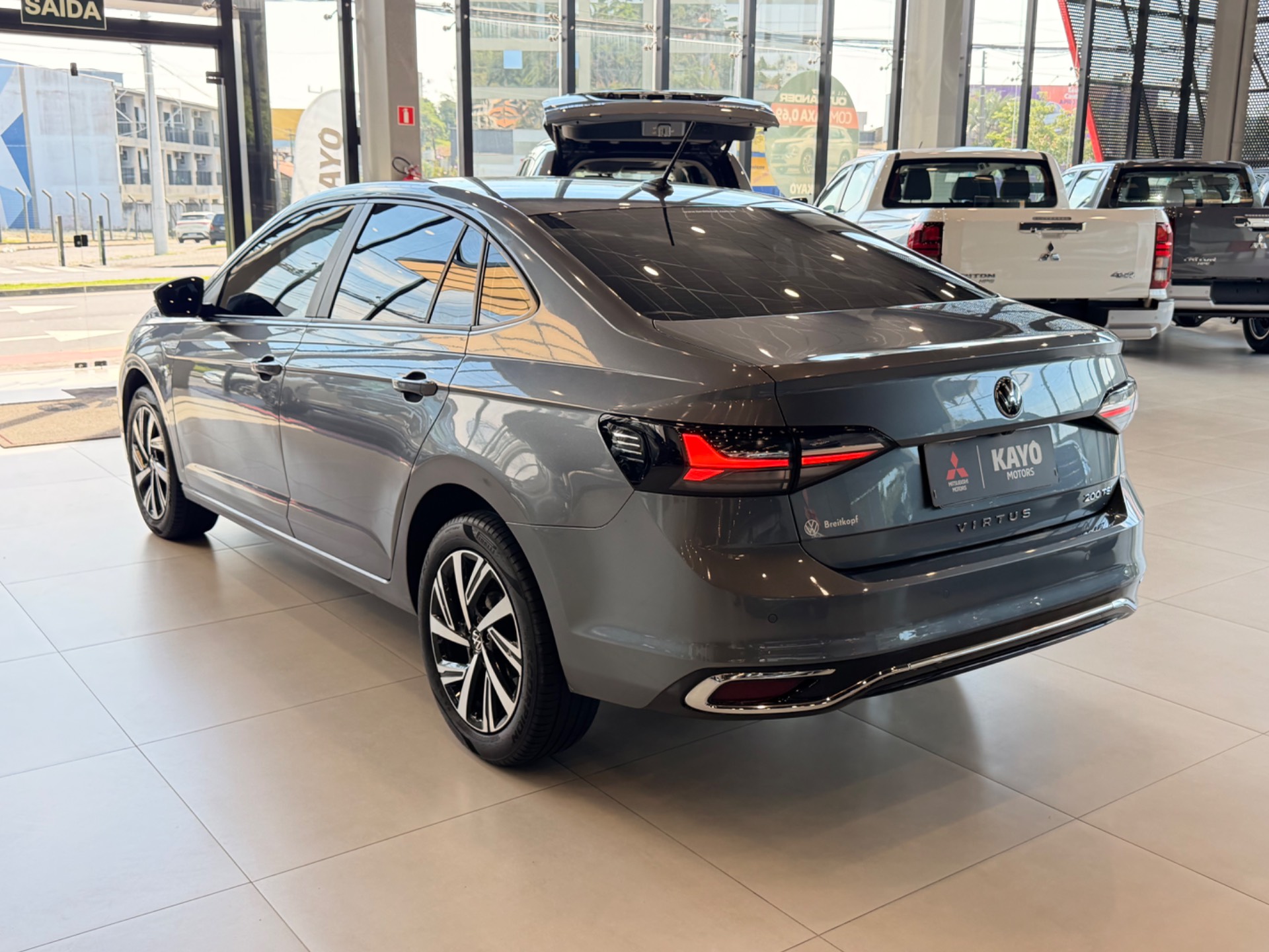 VOLKSWAGEN VIRTUS 1.0 200 TSI HIGHLINE1