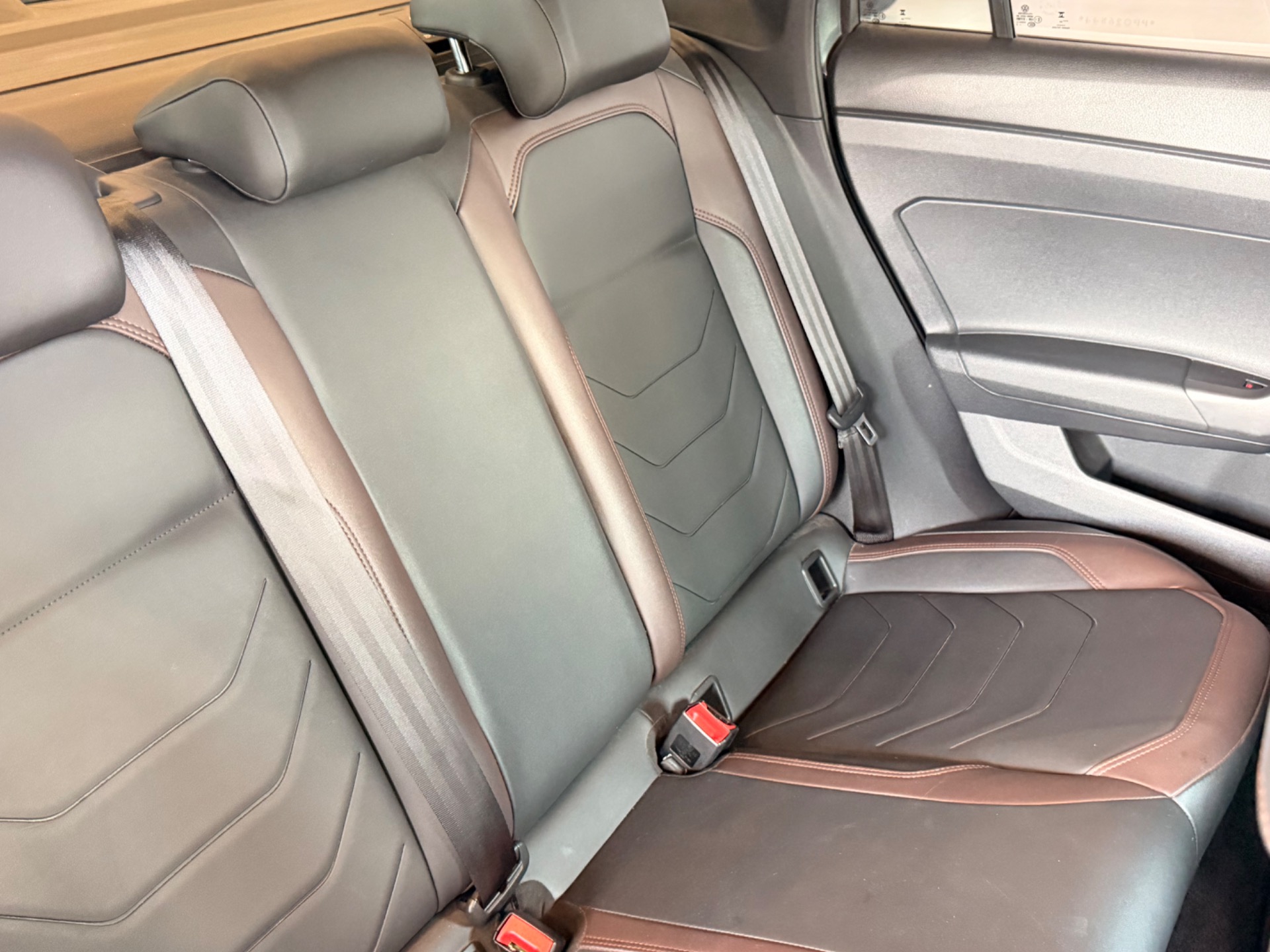 VOLKSWAGEN VIRTUS 1.0 200 TSI HIGHLINE2