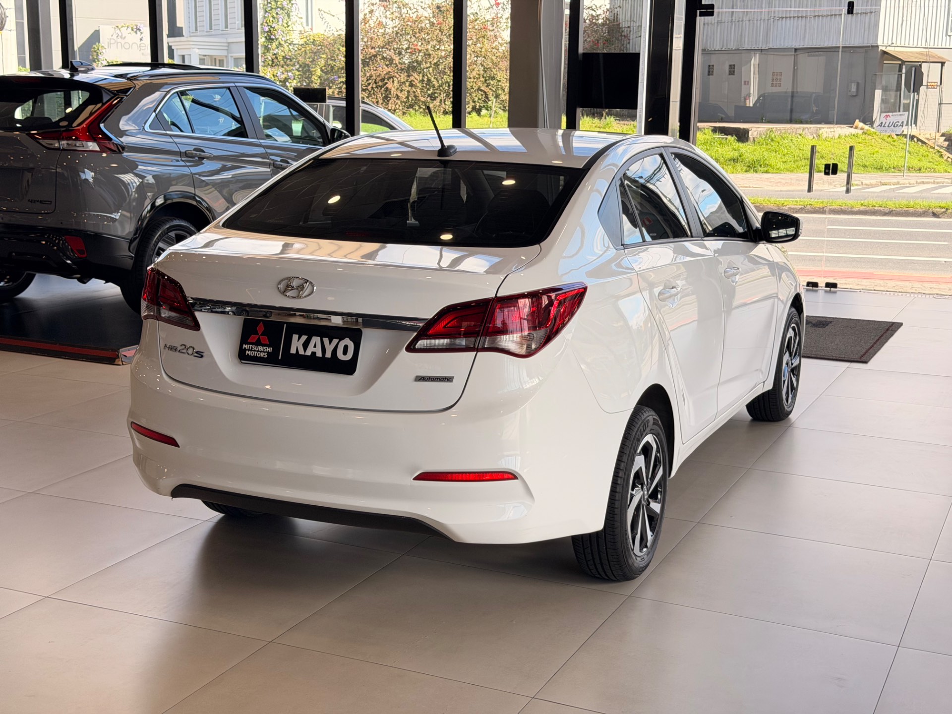 HYUNDAI HB20S 1.6 COMFORT PLUS 16V9
