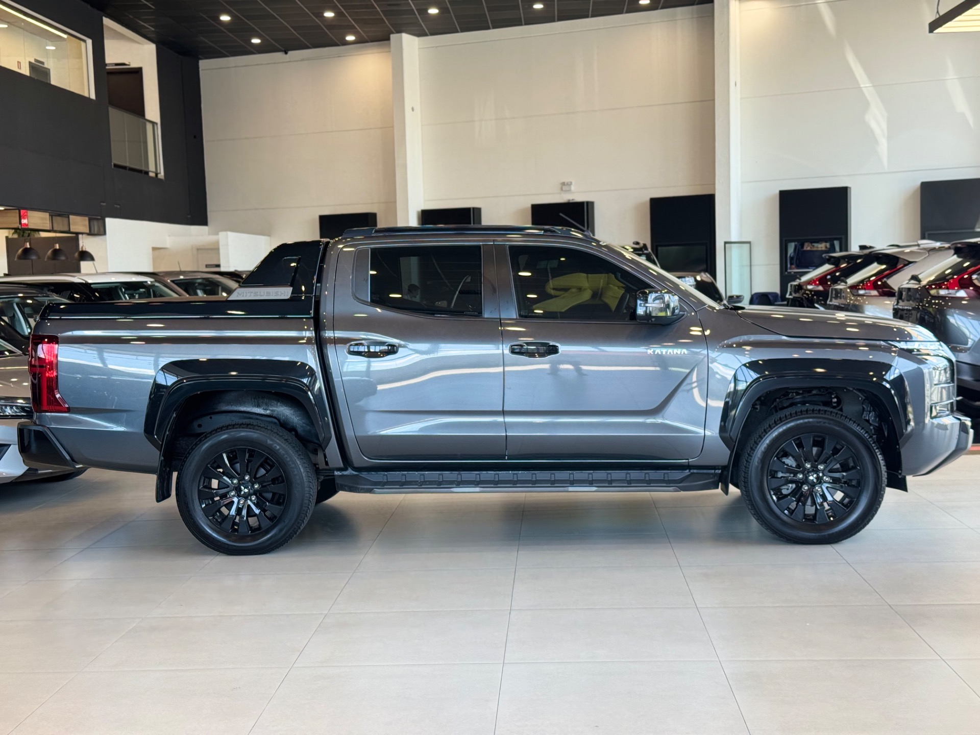 MITSUBISHI TRITON 2.4 BITURBO CD KATANA 4X46