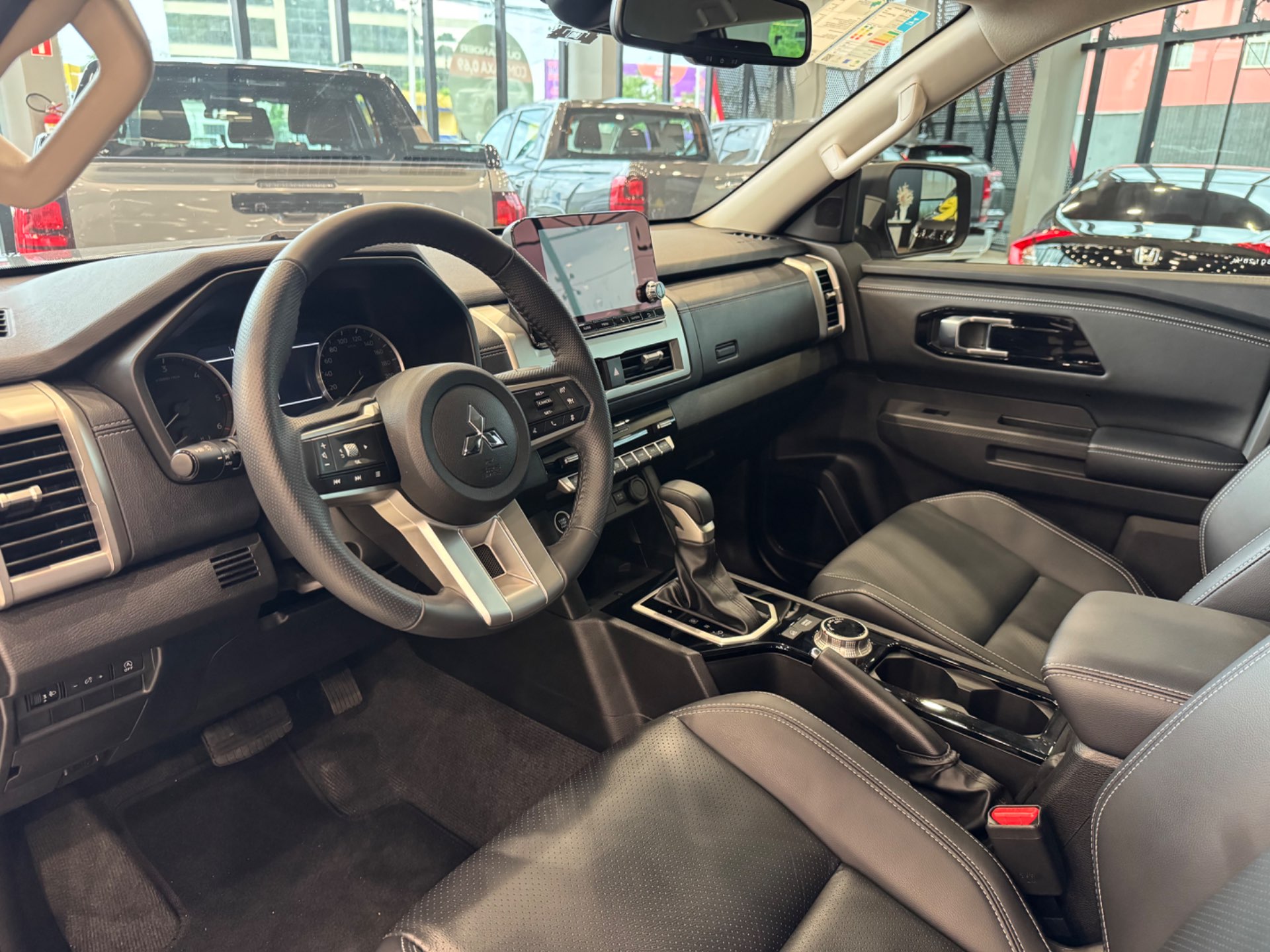 MITSUBISHI TRITON 2.4 BITURBO CD HPE-S 4X42