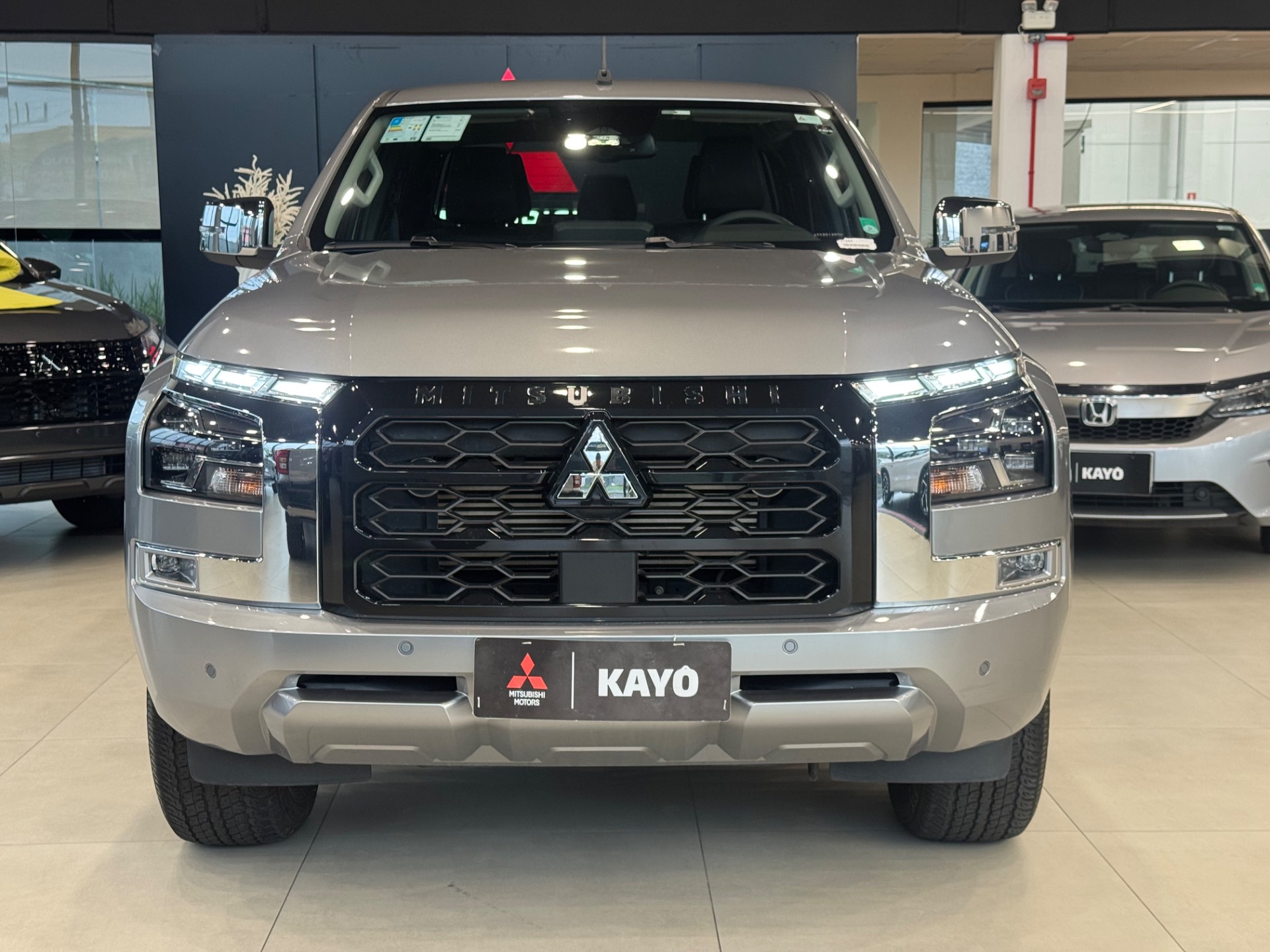 MITSUBISHI TRITON 2.4 BITURBO CD HPE-S 4X45