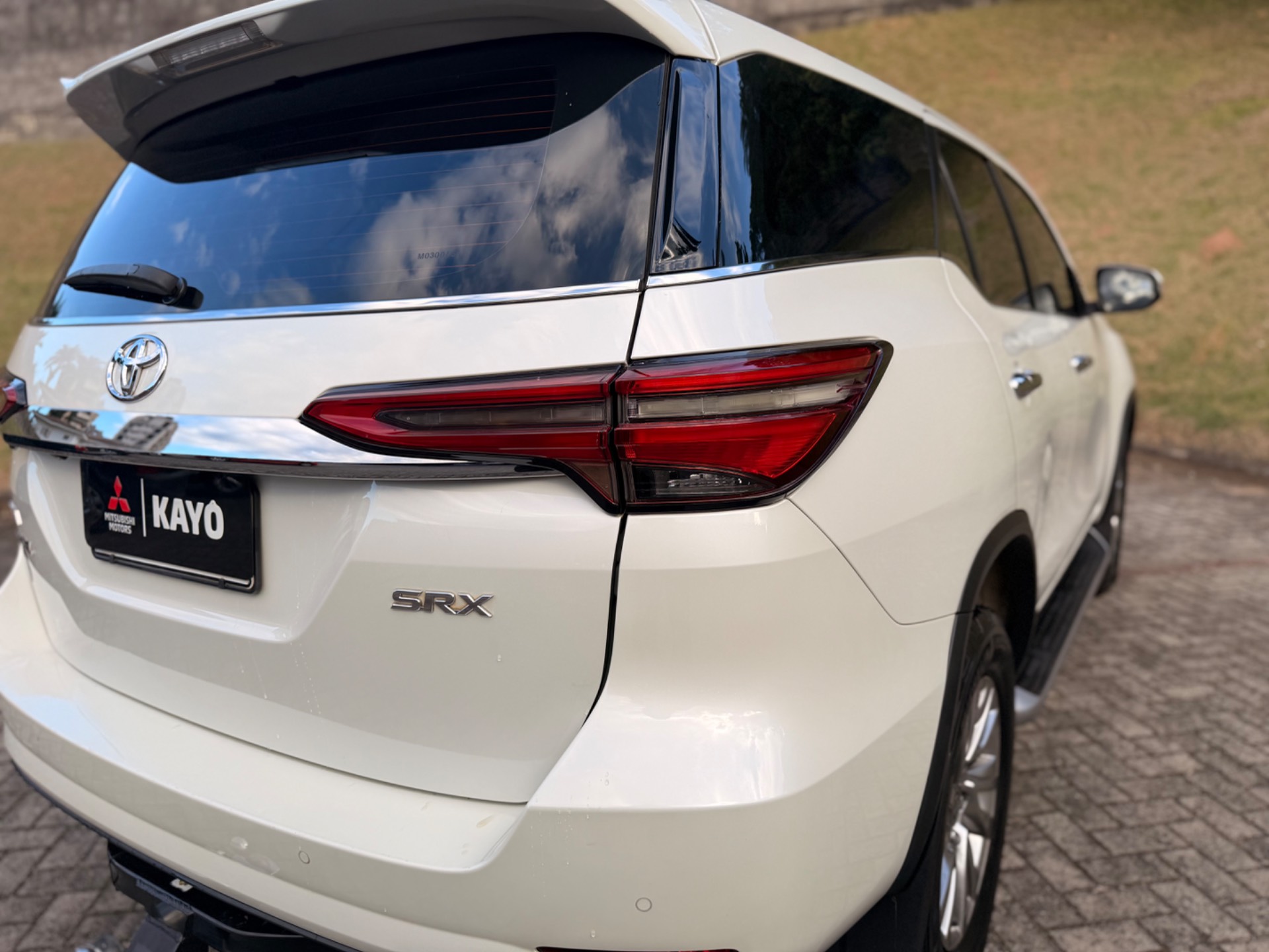TOYOTA HILUX SW4 2.8 D-4D TURBO SRX 7L 4X43