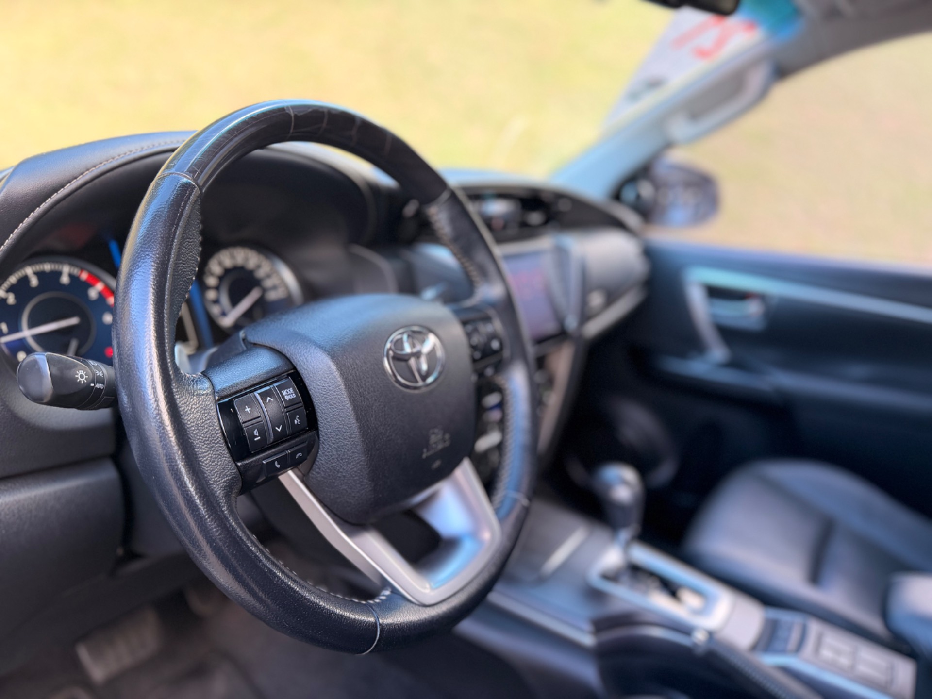 TOYOTA HILUX SW4 2.8 D-4D TURBO SRX 7L 4X413