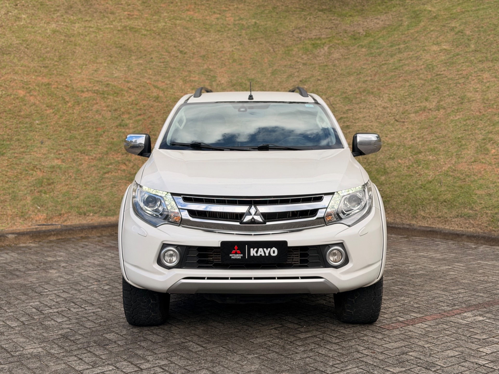 MITSUBISHI L200 TRITON 2.4 16V TURBO SPORT HPE-S CD 4X411