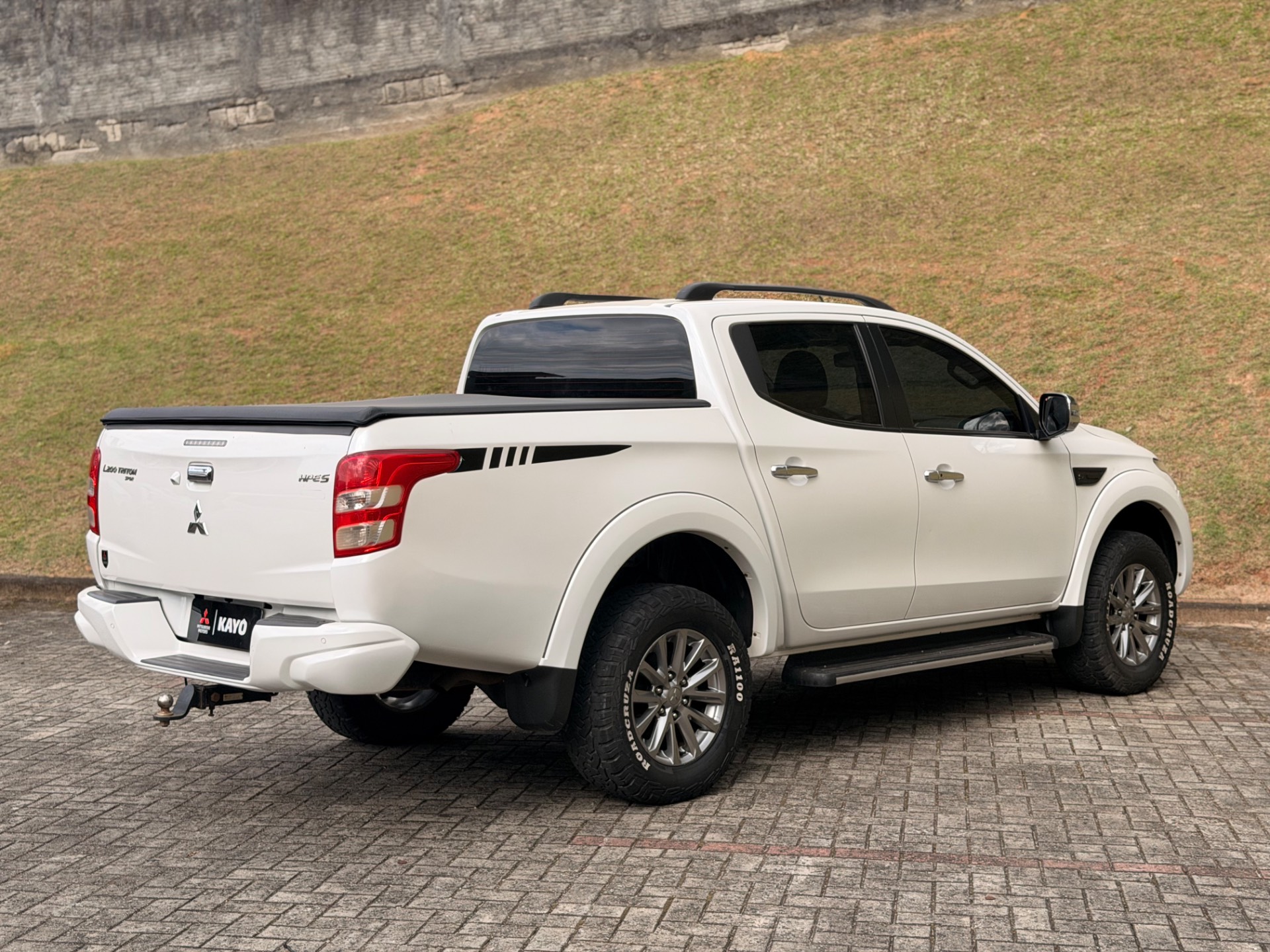 MITSUBISHI L200 TRITON 2.4 16V TURBO SPORT HPE-S CD 4X46