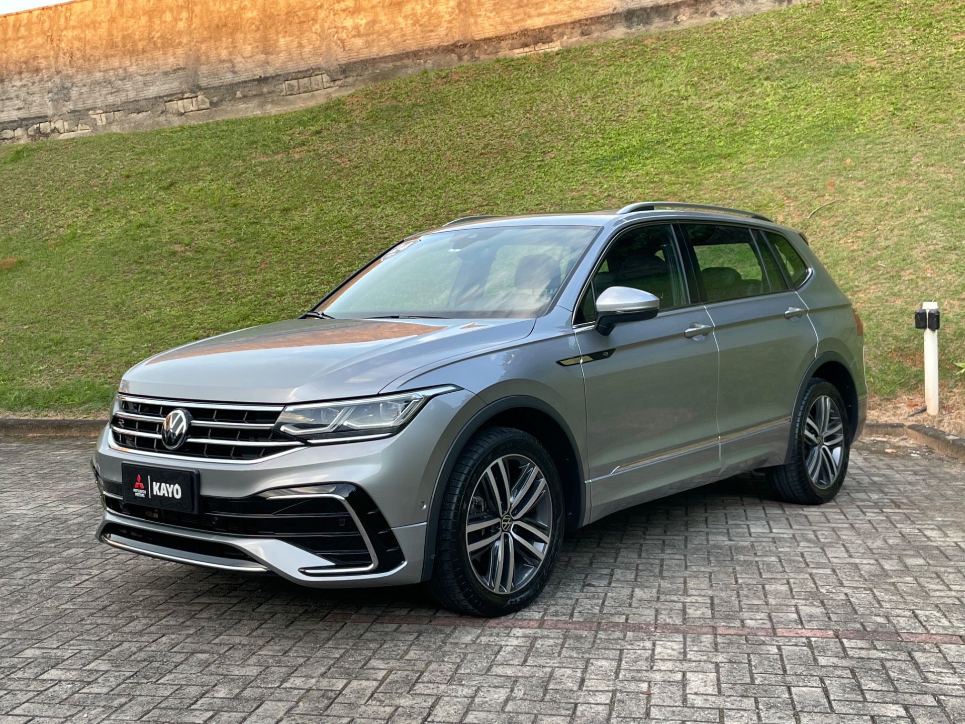 VOLKSWAGEN TIGUAN 2.0 300 TSI ALLSPACE R-LINE5