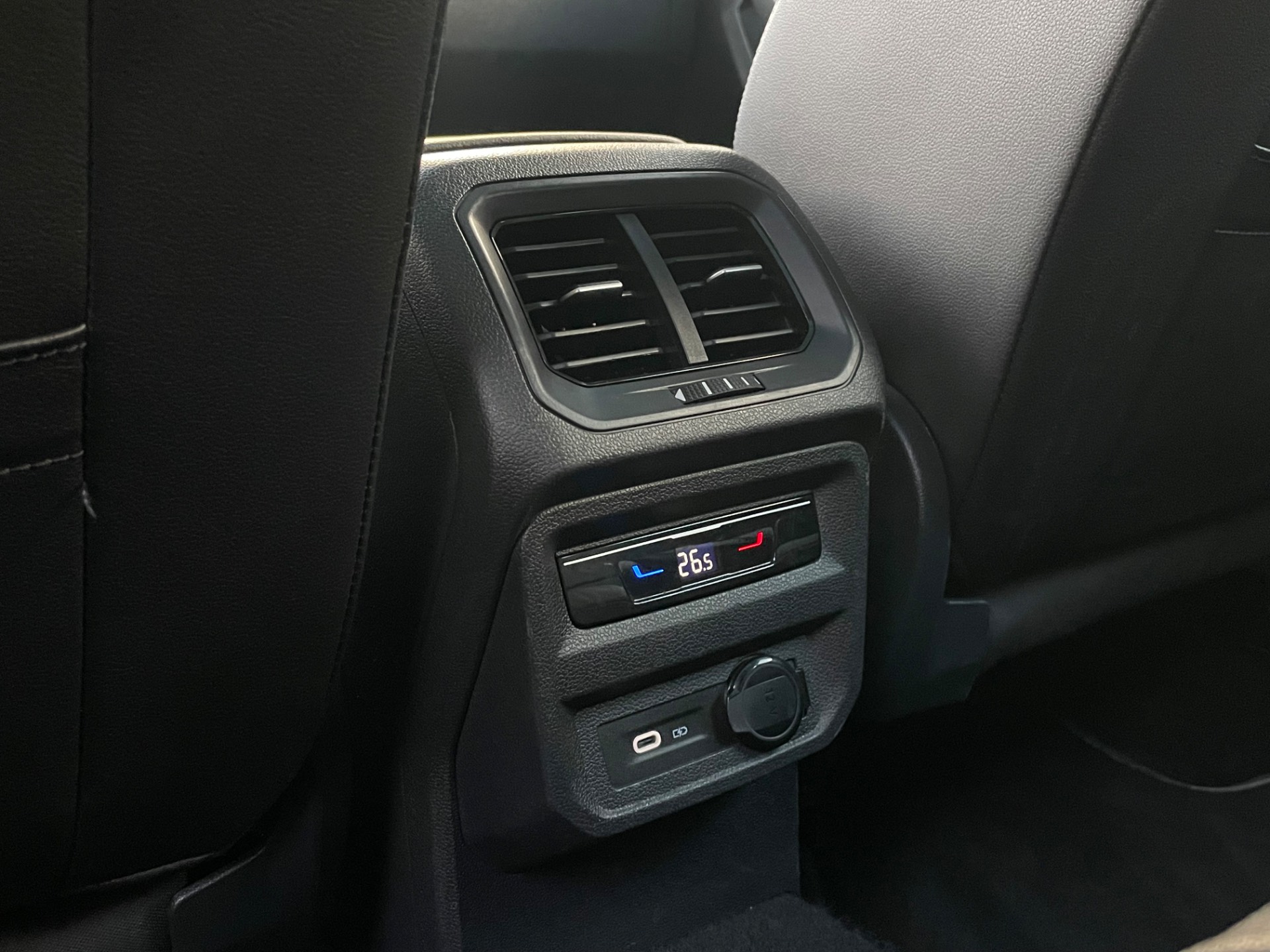 VOLKSWAGEN TIGUAN 2.0 300 TSI ALLSPACE R-LINE18