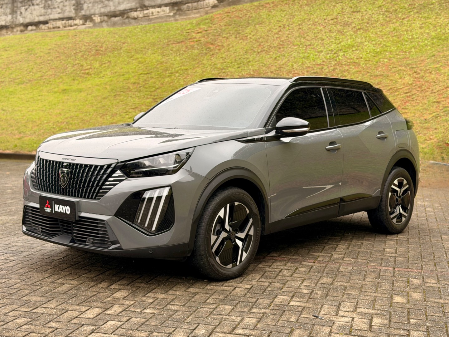 PEUGEOT 2008 1.0 TURBO 200 GT8