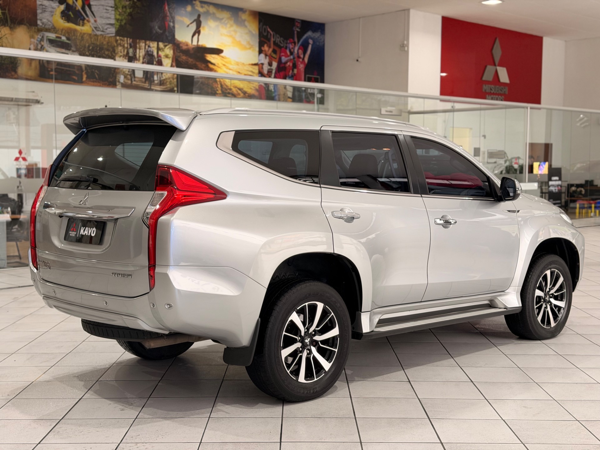 MITSUBISHI PAJERO SPORT 2.4 16V MIVEC TURBO HPE AWD2