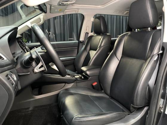 MITSUBISHI PAJERO SPORT 2.4 16V MIVEC TURBO LEGEND AWD10