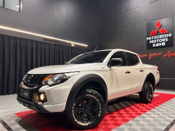 MITSUBISHI L200 TRITON 2.4 16V TURBO OUTDOOR GLS CD 4X42