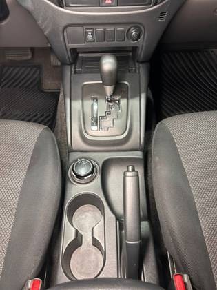 MITSUBISHI L200 TRITON 2.4 16V TURBO OUTDOOR GLS CD 4X46