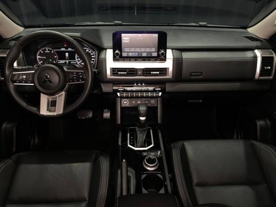 MITSUBISHI TRITON 2.4 BITURBO CD HPE-S 4X45