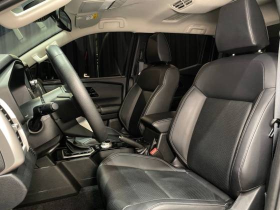 MITSUBISHI TRITON 2.4 BITURBO CD HPE-S 4X49