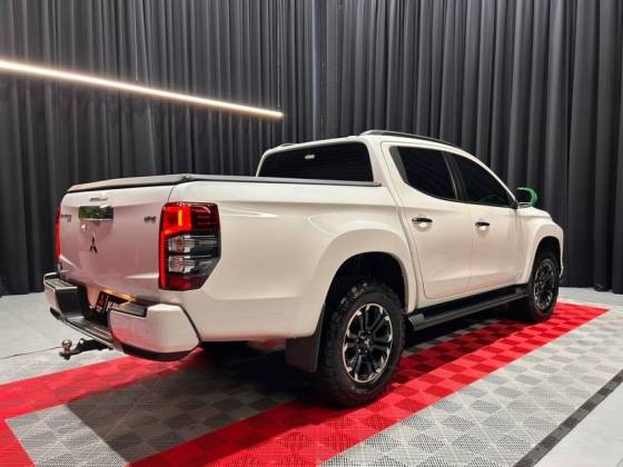 MITSUBISHI L200 TRITON 2.4 16V TURBO GLS CD 4X412