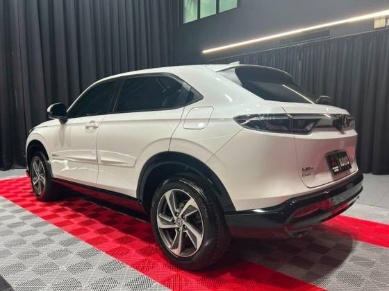 HONDA HR-V 1.5 DI I-VTEC TURBO TOURING3