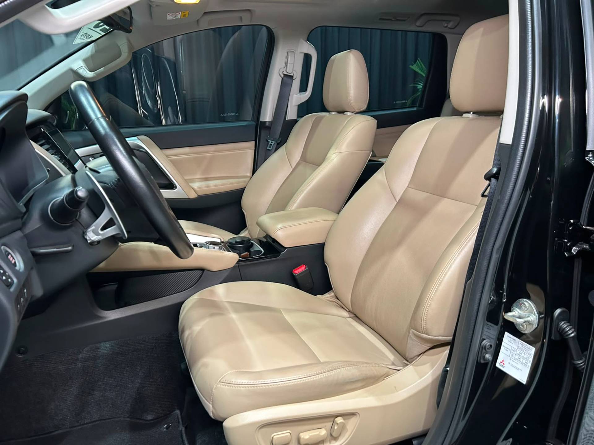 MITSUBISHI PAJERO SPORT 2.4 16V MIVEC TURBO HPE-S ADW9
