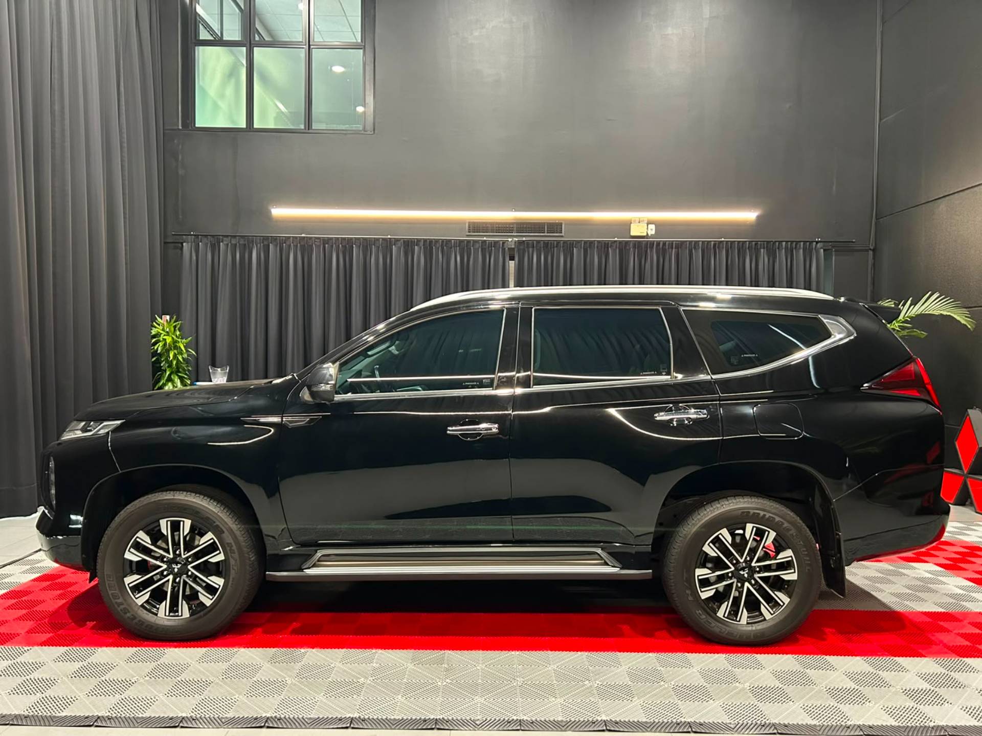 MITSUBISHI PAJERO SPORT 2.4 16V MIVEC TURBO HPE-S ADW15