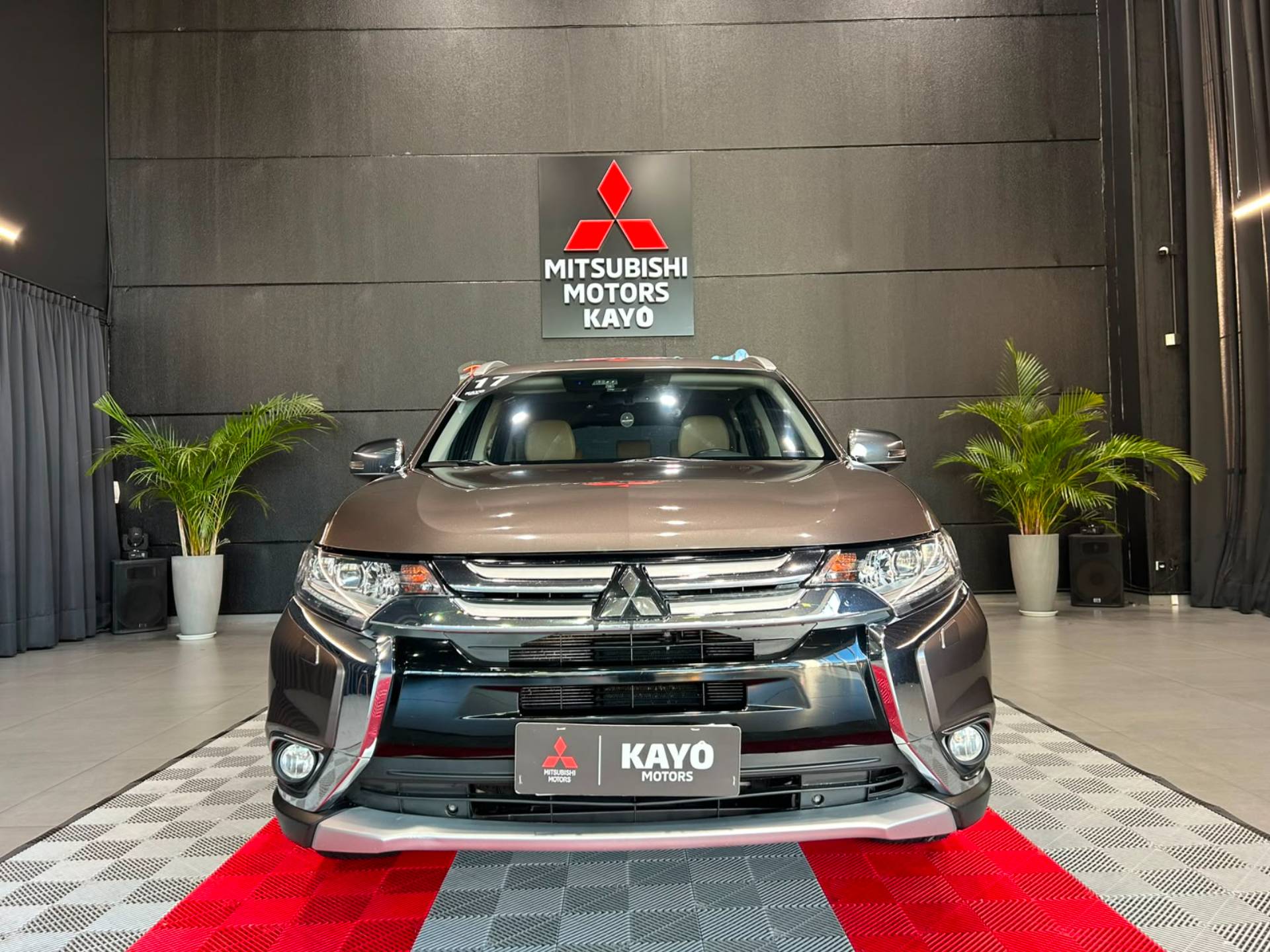 MITSUBISHI OUTLANDER 3.0 GT 4X4 V6 24V1