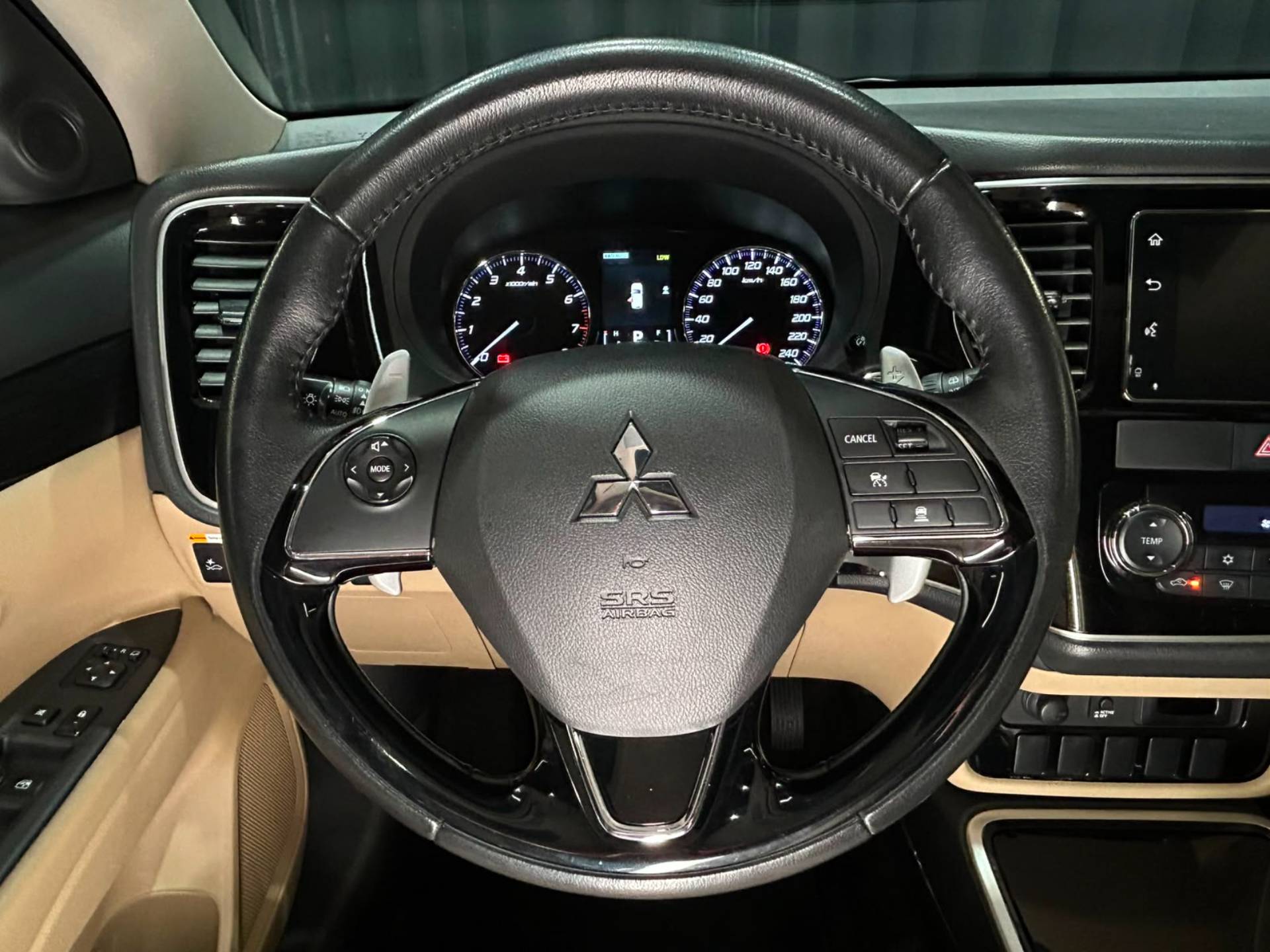 MITSUBISHI OUTLANDER 3.0 GT 4X4 V6 24V3