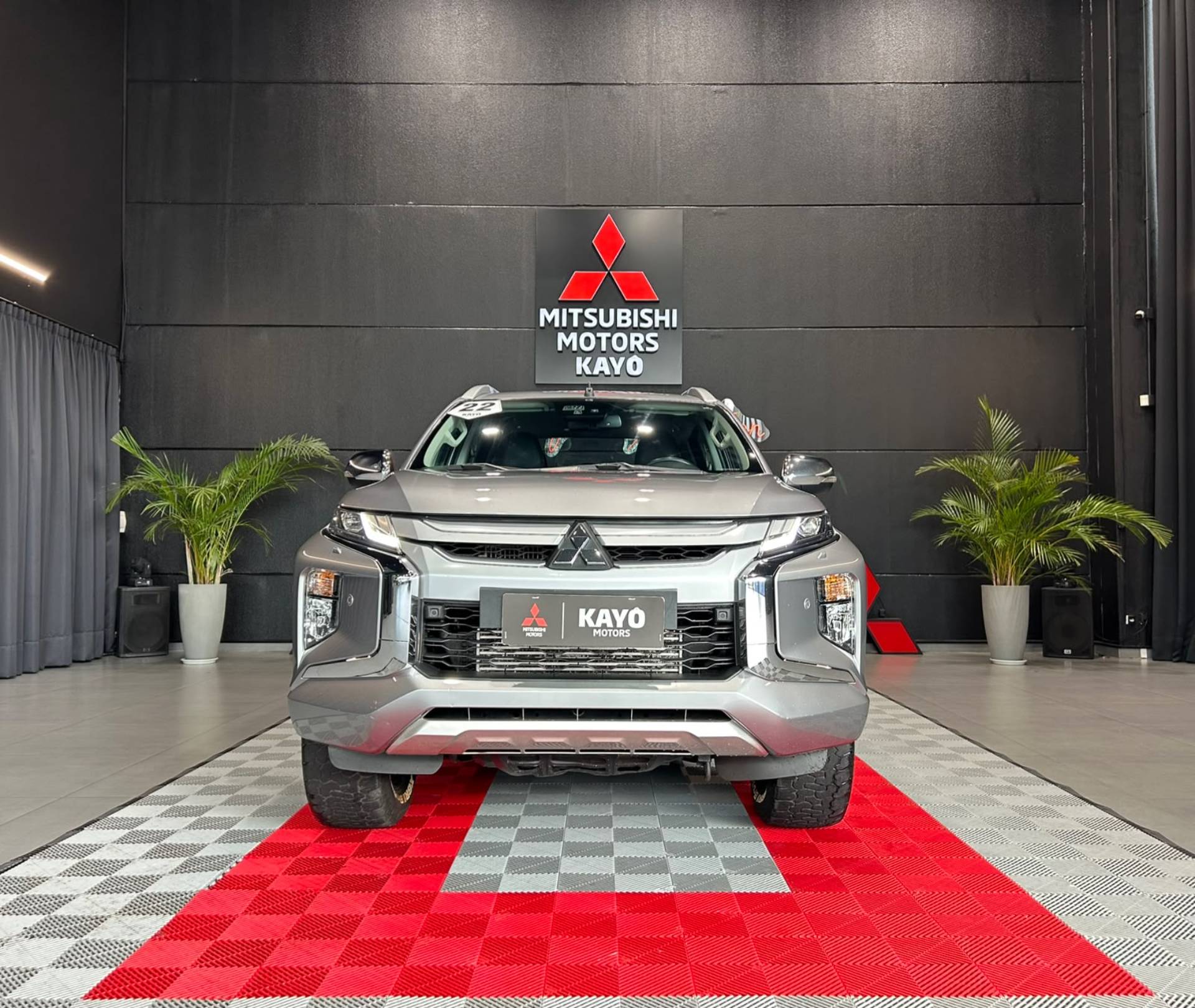 MITSUBISHI L200 TRITON 2.4 16V TURBO SPORT HPE-S CD 4X41