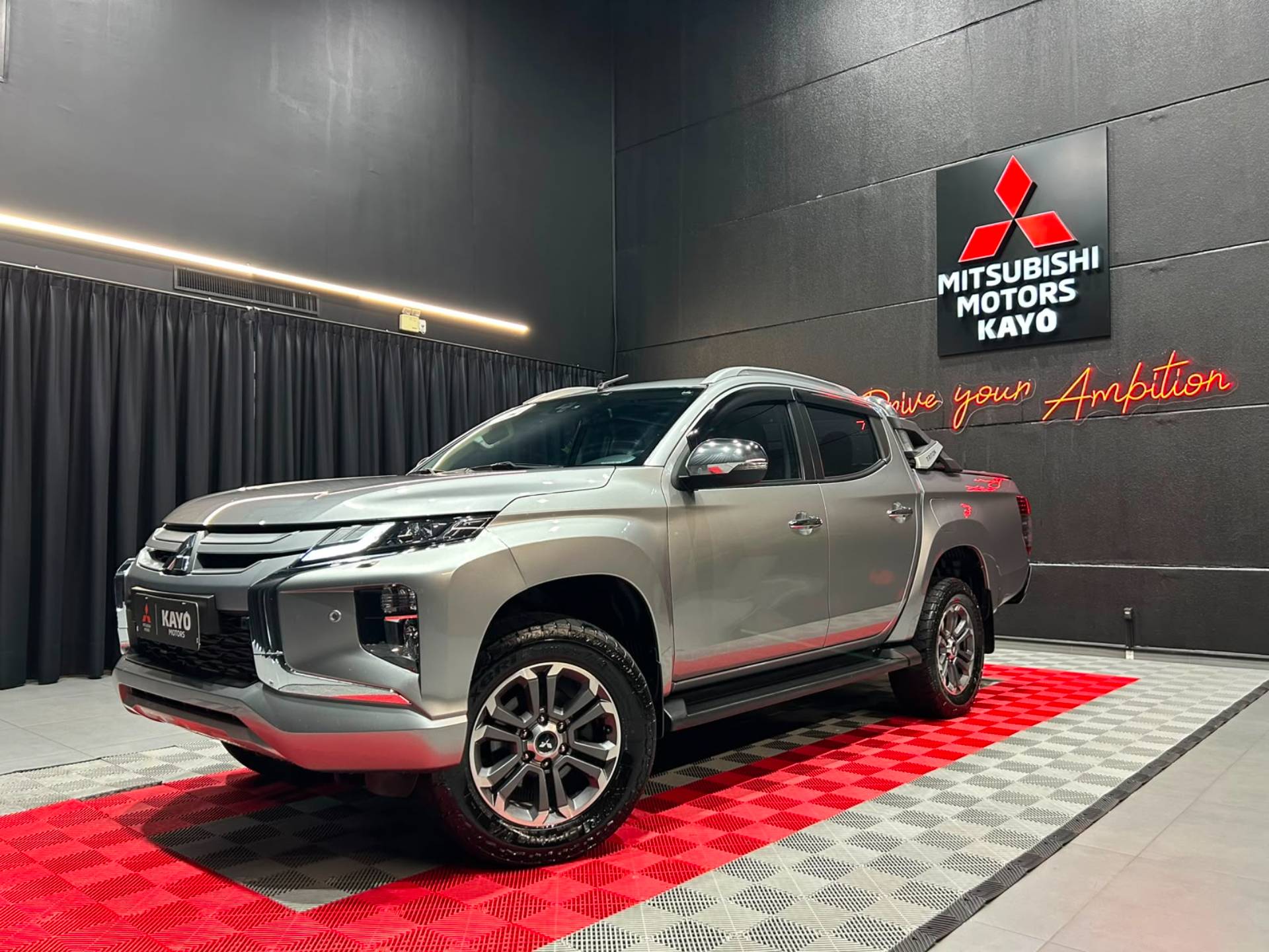 MITSUBISHI L200 TRITON 2.4 16V TURBO SPORT HPE-S CD 4X42