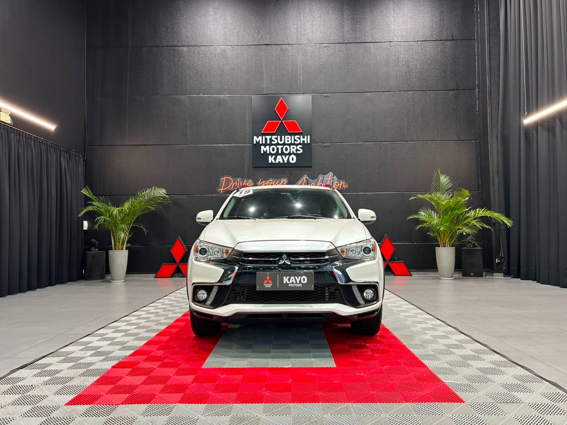 MITSUBISHI ASX 2.0 AWD 16V1