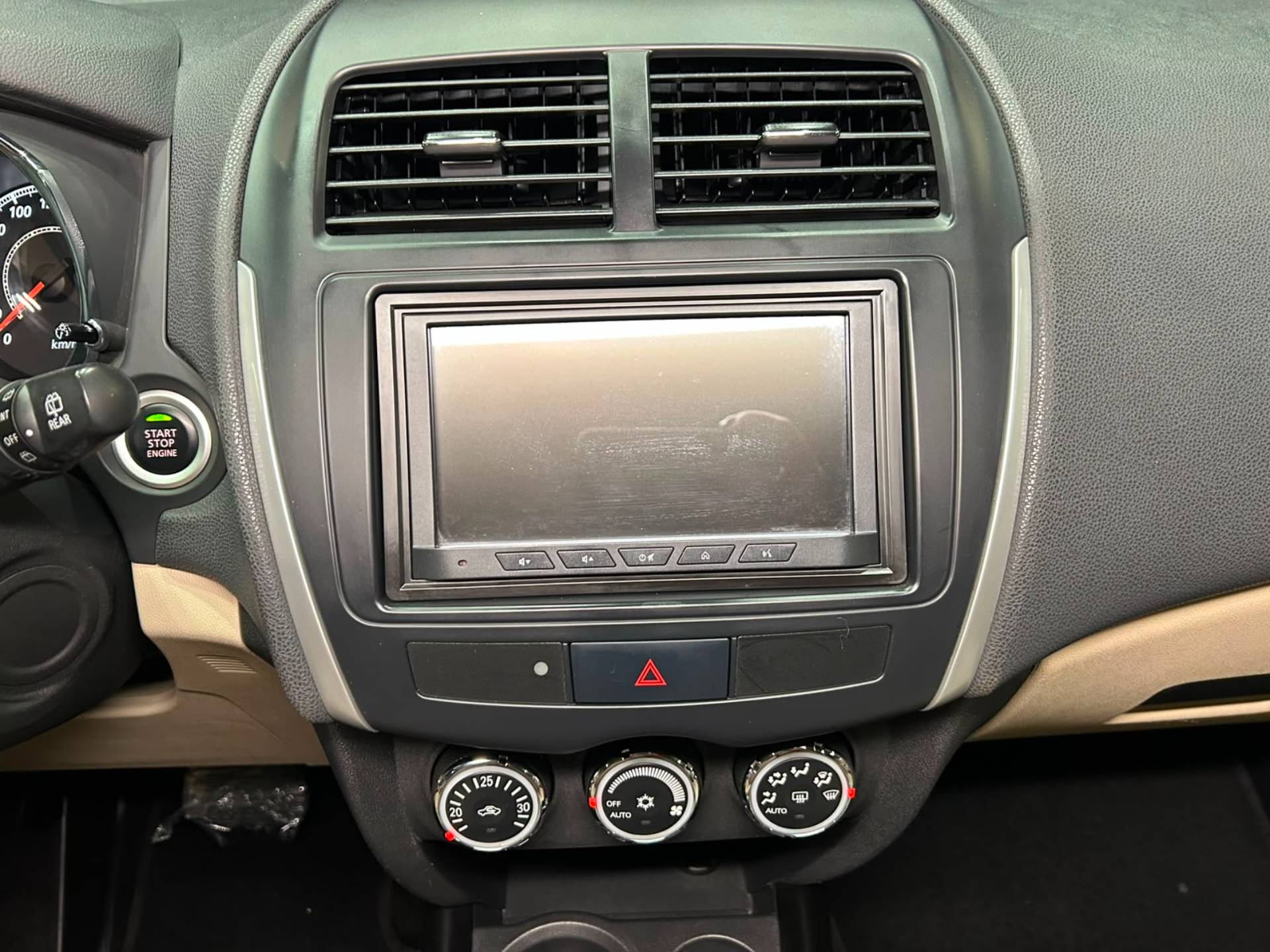 MITSUBISHI ASX 2.0 AWD 16V6