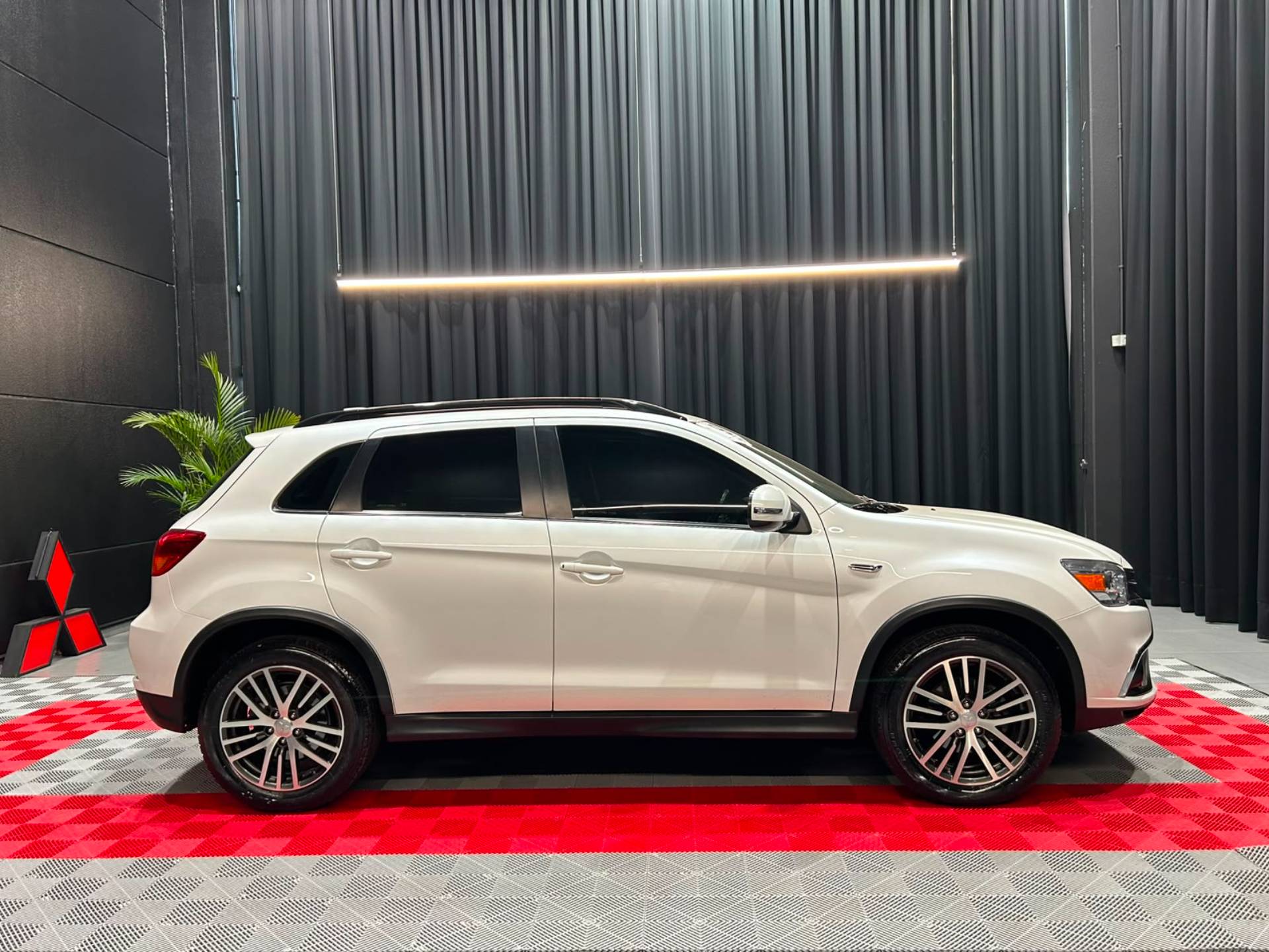 MITSUBISHI ASX 2.0 AWD 16V12
