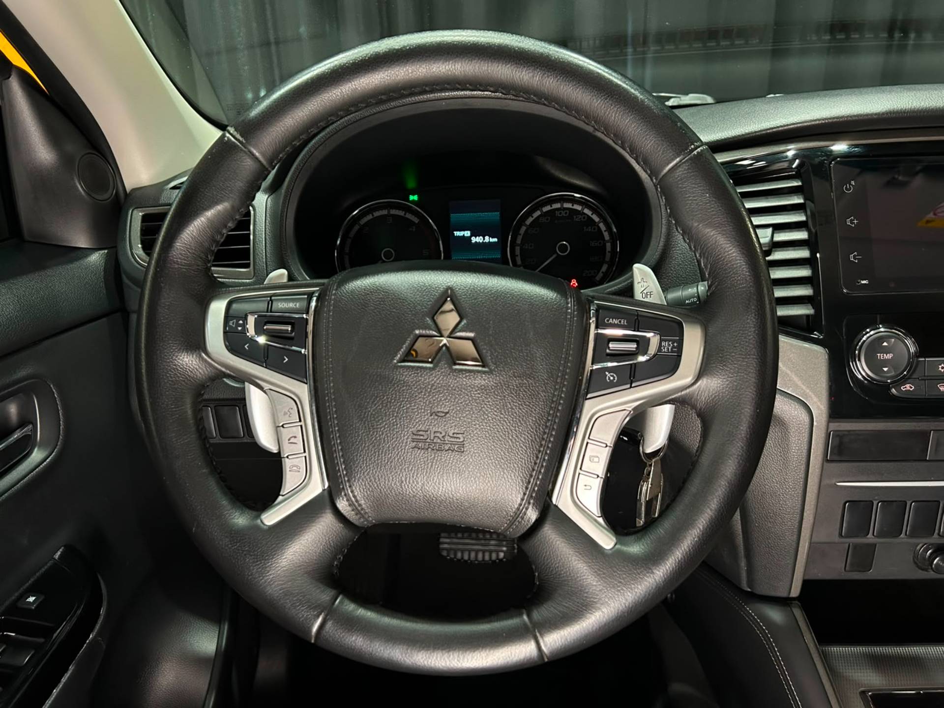MITSUBISHI L200 TRITON 2.4 16V TURBO SAVANA GLS CD 4X44