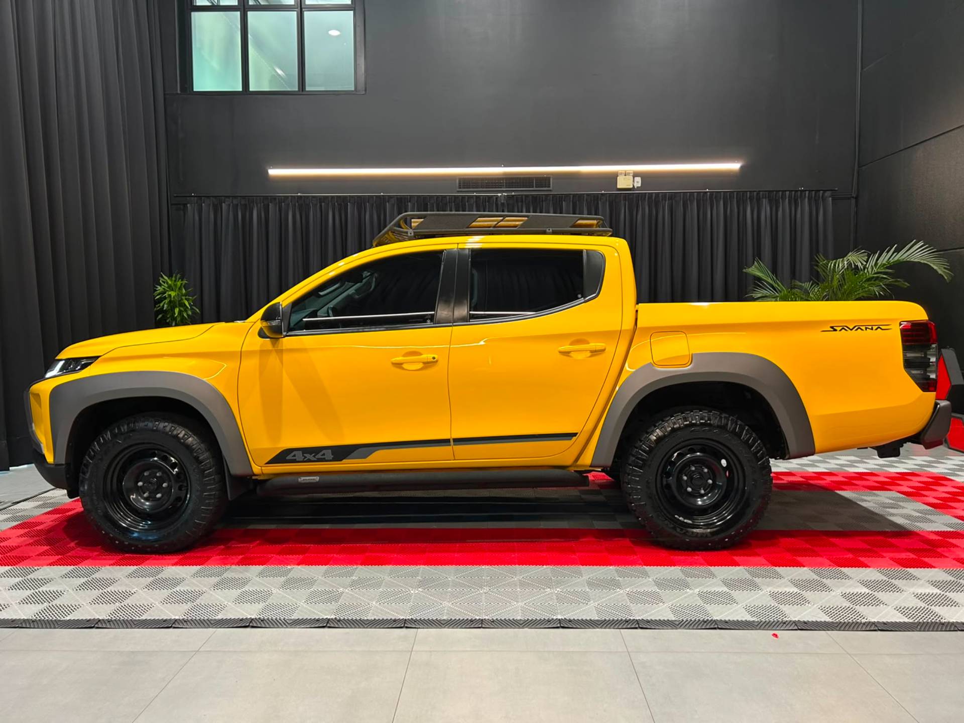 MITSUBISHI L200 TRITON 2.4 16V TURBO SAVANA GLS CD 4X415