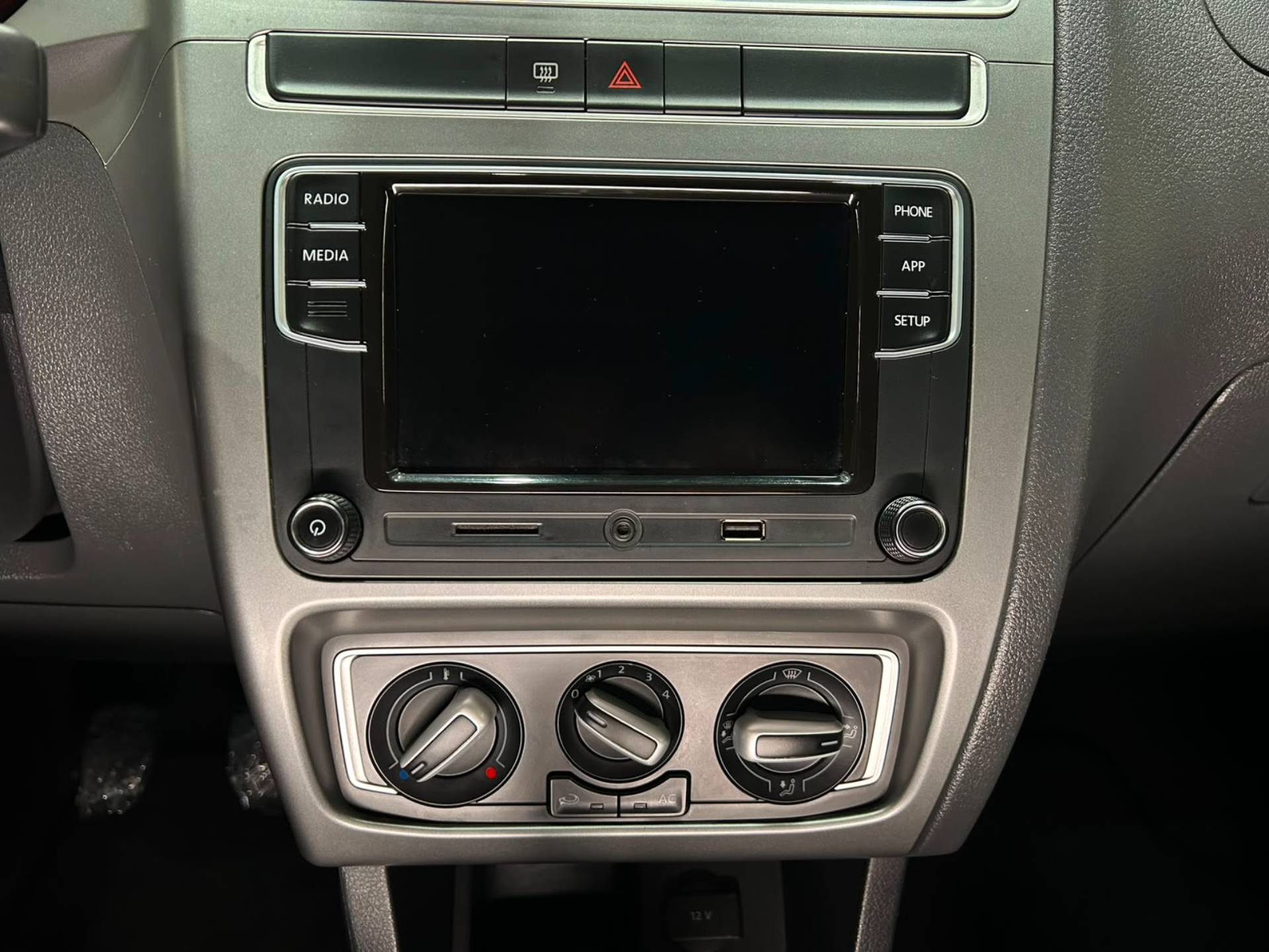 VOLKSWAGEN FOX 1.6 MSI TOTAL CONNECT5