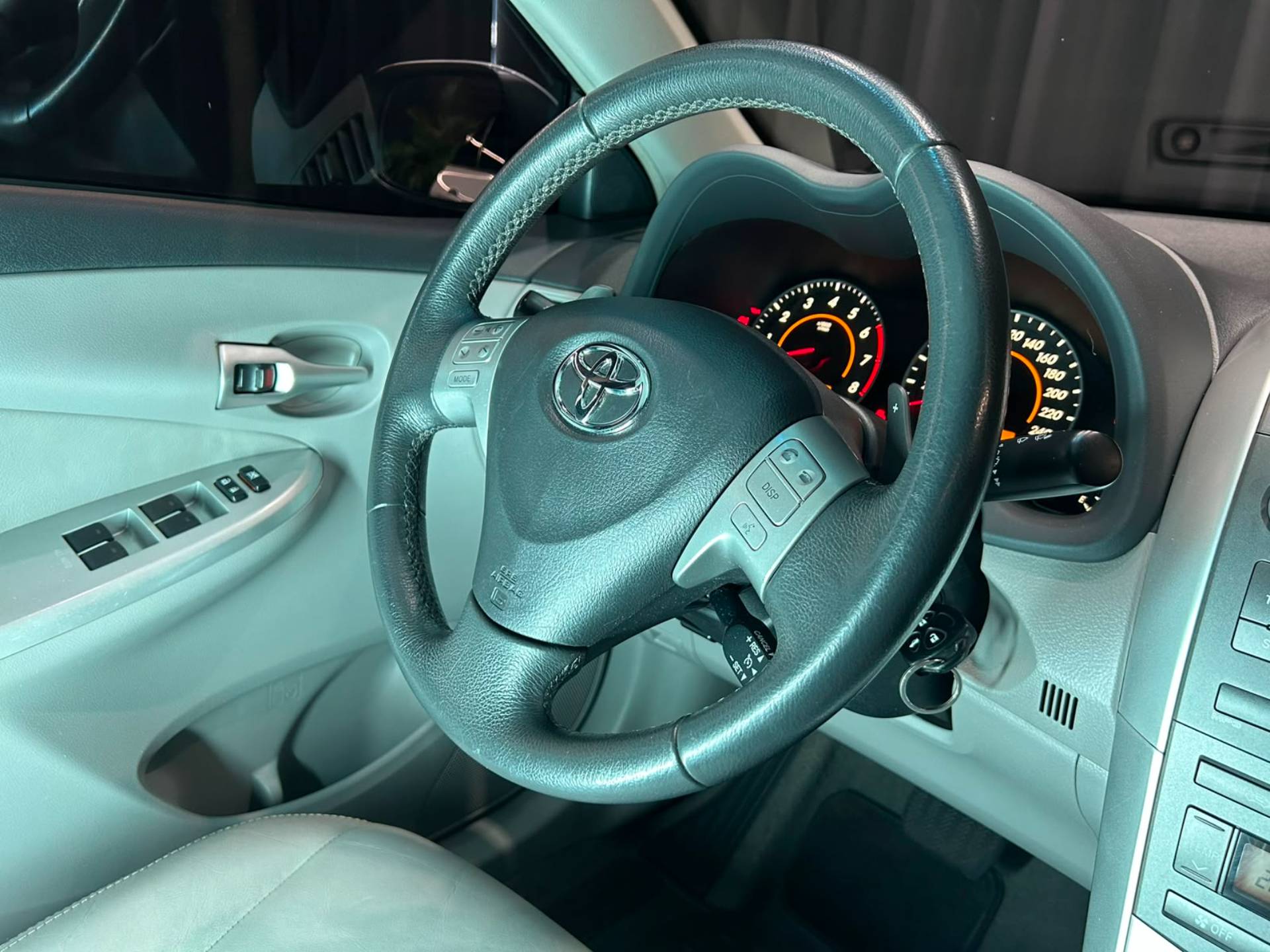 TOYOTA COROLLA 2.0 XEI2
