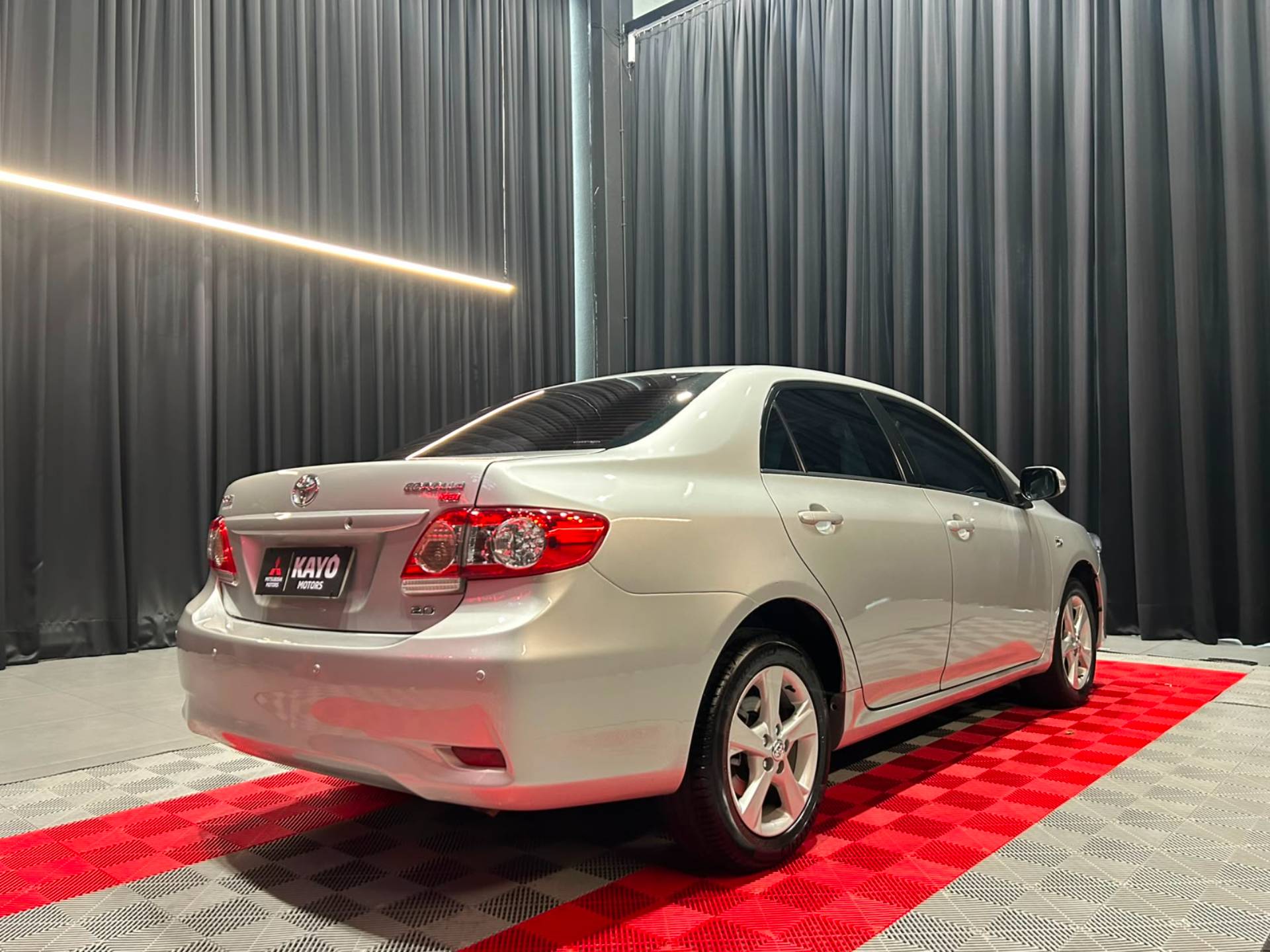 TOYOTA COROLLA 2.0 XEI9