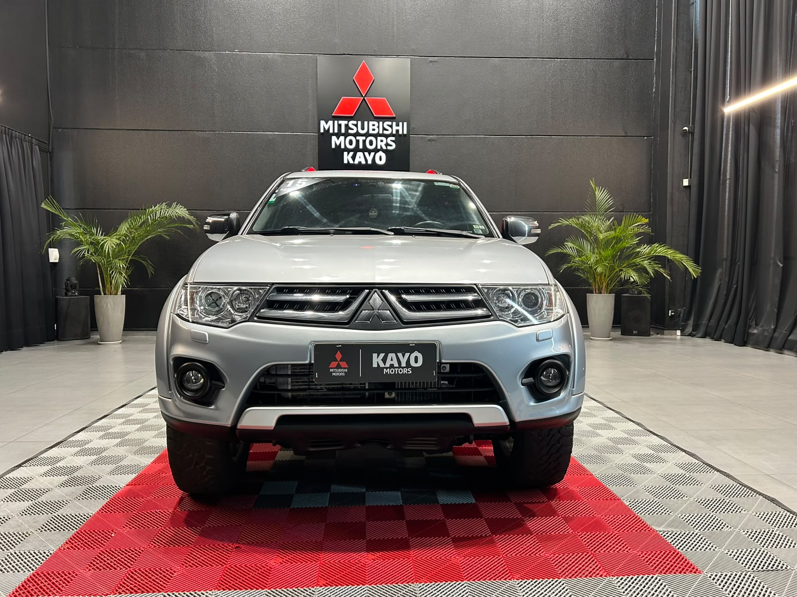MITSUBISHI PAJERO DAKAR 3.2 HPE 4X4 16V