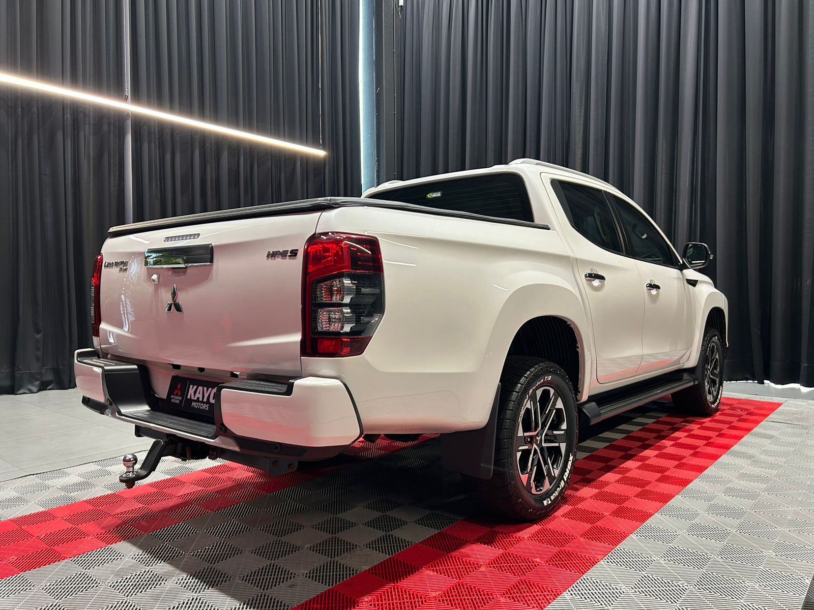 MITSUBISHI L200 TRITON 2.4 16V TURBO SPORT HPE-S CD 4X411