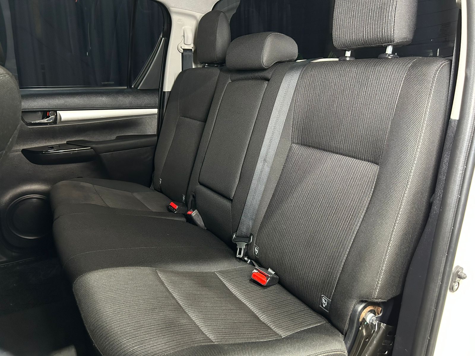 TOYOTA HILUX 2.8 SRX 4X4 CD 16V9