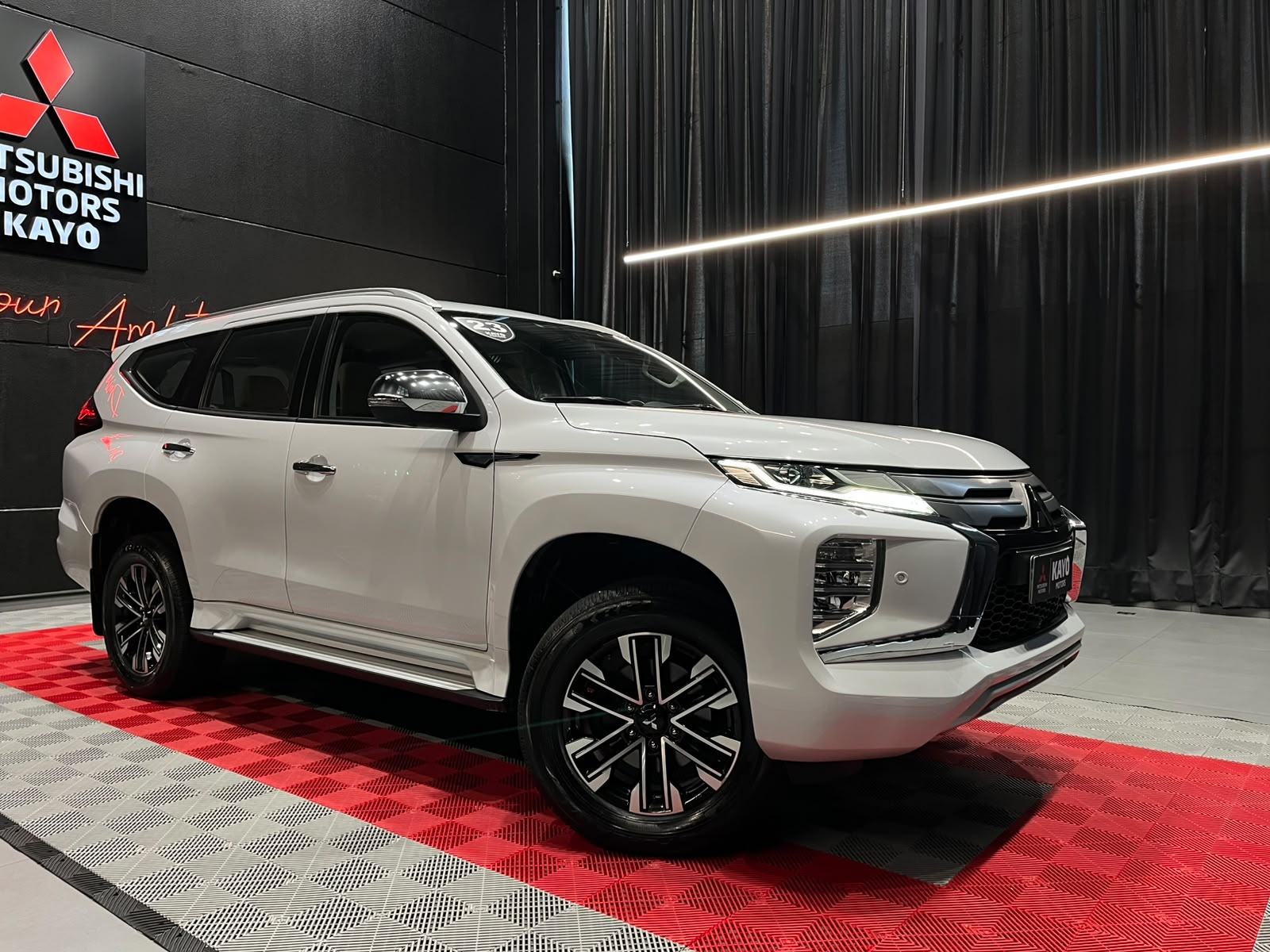 MITSUBISHI PAJERO SPORT 2.4 16V MIVEC TURBO HPE-S ADW0