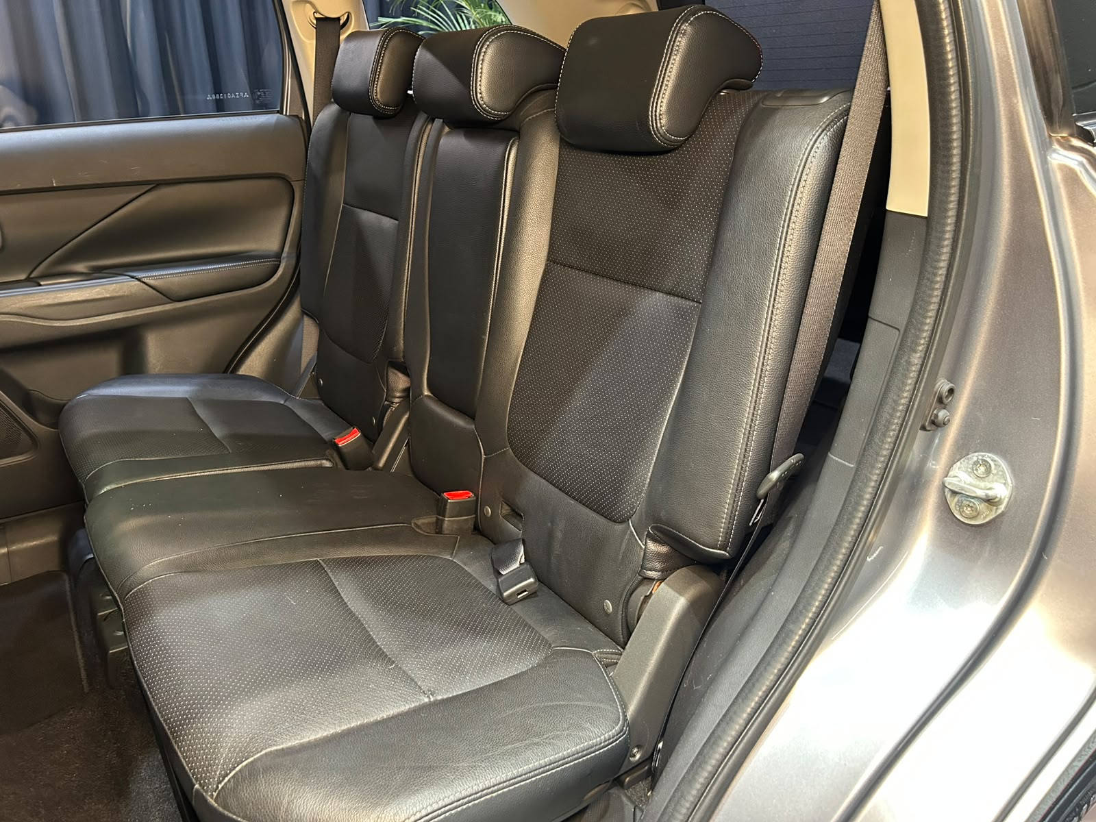 MITSUBISHI OUTLANDER 3.0 GT 4X4 V6 24V9