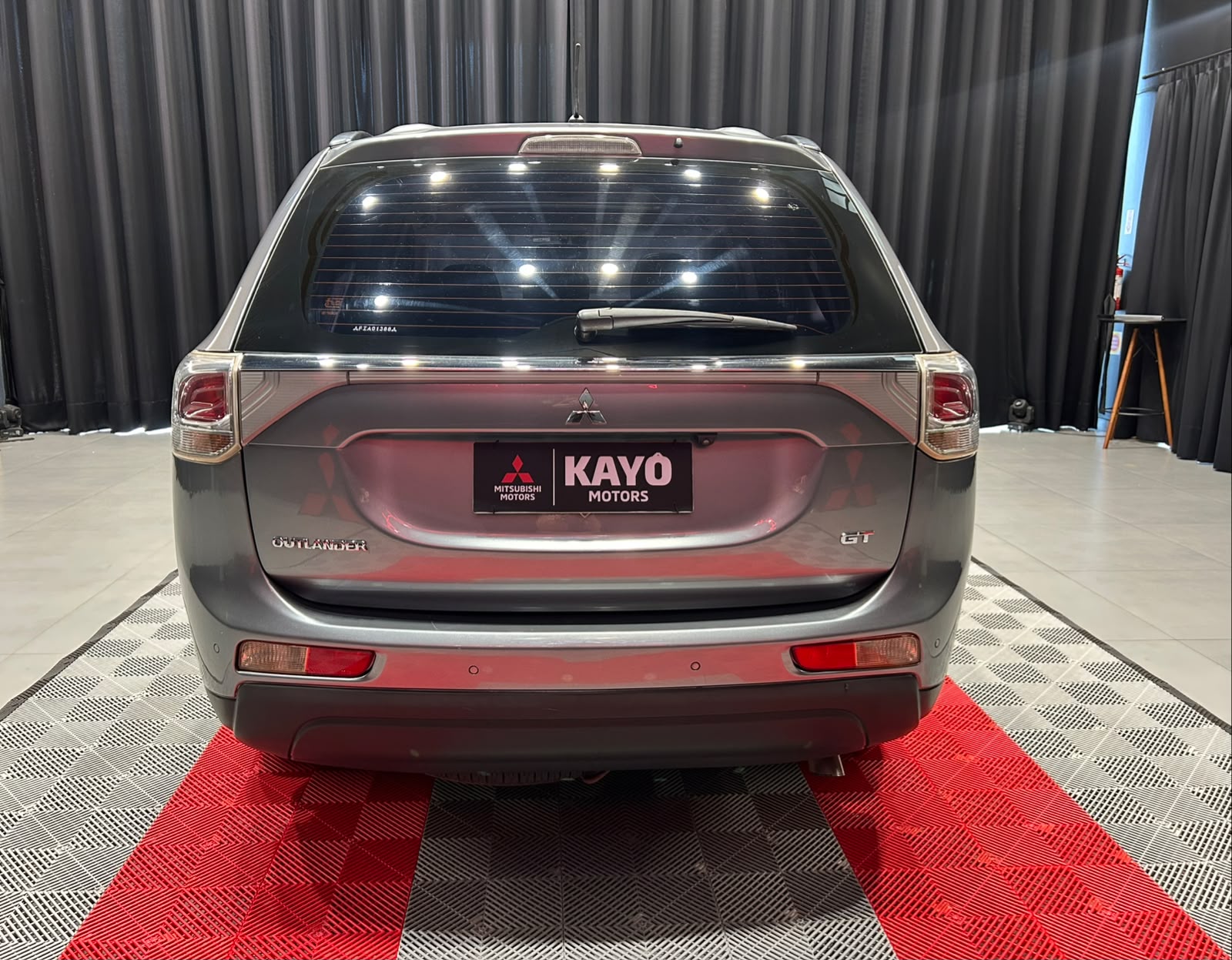 MITSUBISHI OUTLANDER 3.0 GT 4X4 V6 24V12
